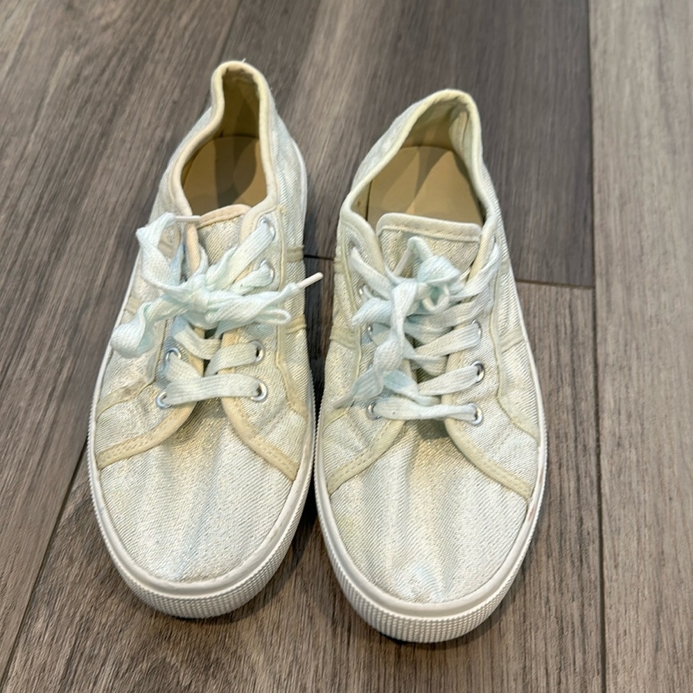 White Tennis Shoes